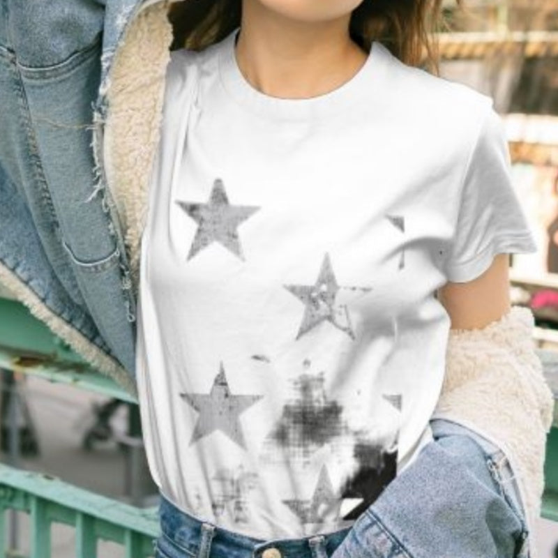 Classic Comfort Soft Star Pattern T-Shirt